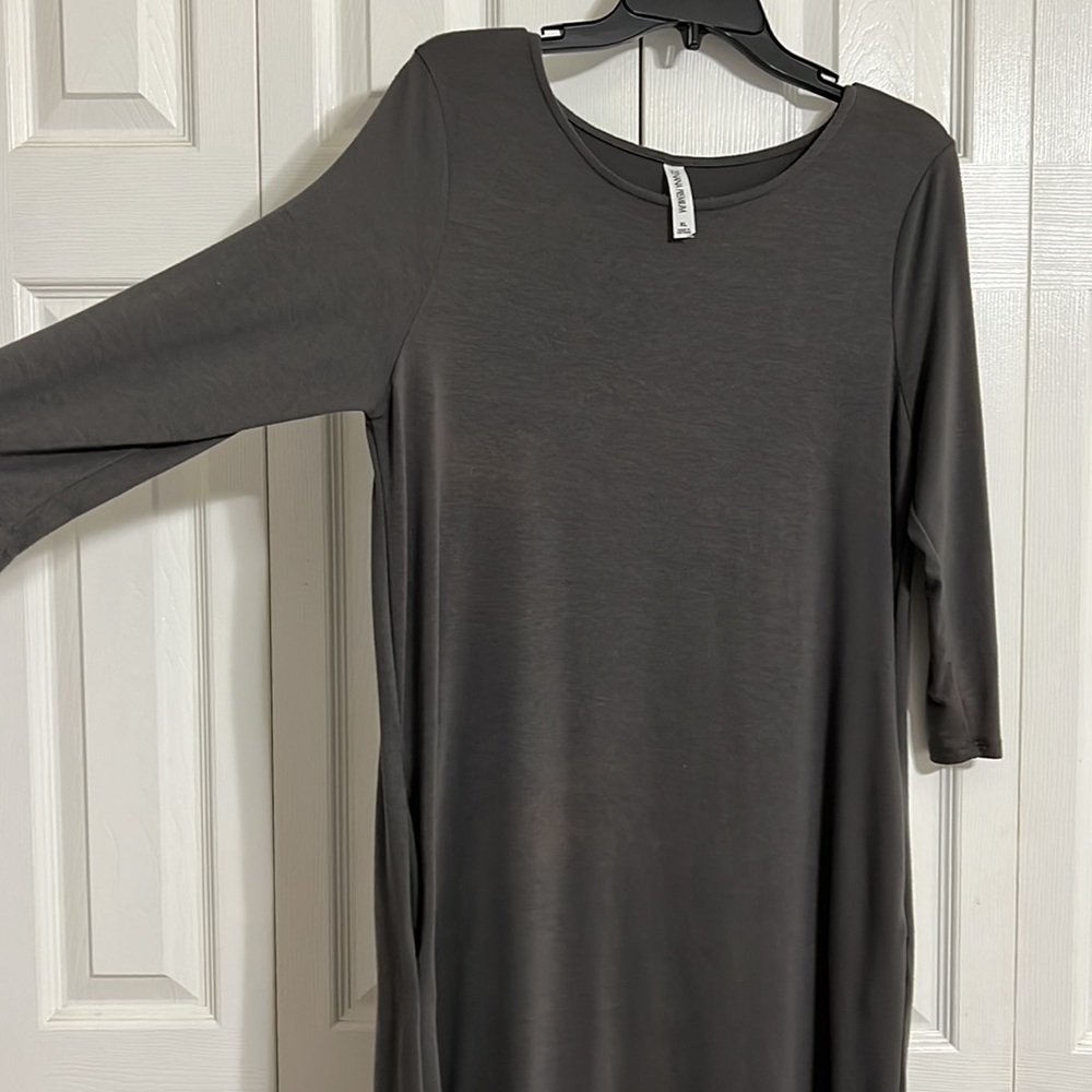 Zenana Premium Charcoal Grey Swing Midi Dress w/ Pockets XL - Picture 8 of 8